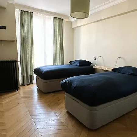 Luxury Apartment - 3 Bedrooms / Arc De Triomphe