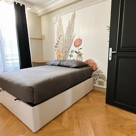 Luxury Apartment - 3 Bedrooms / Arc De Triomphe * Parijs